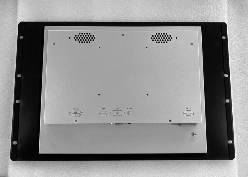 7u Rackmount LCD display